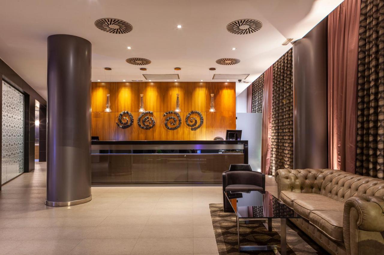 Porcel Torneo Hotel Seville Luaran gambar
